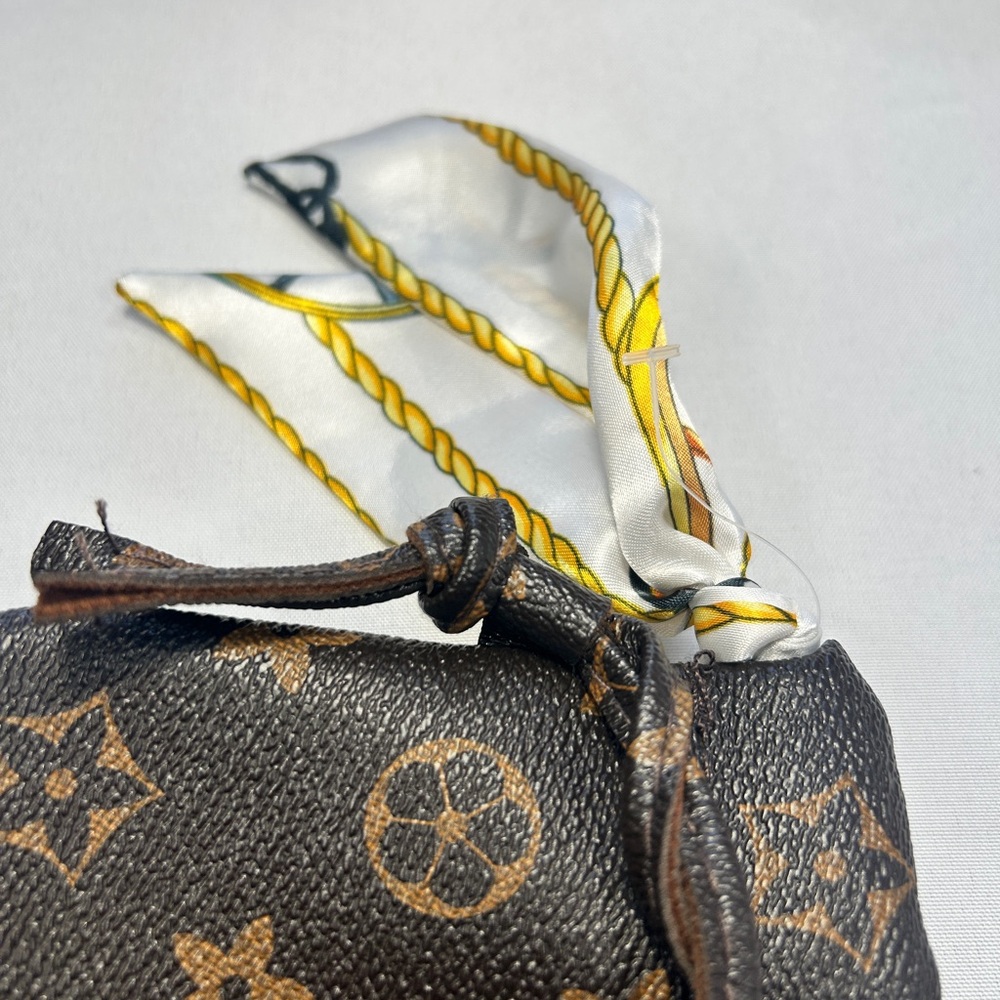 Stylish Brown Patterned Small Bag - image 5